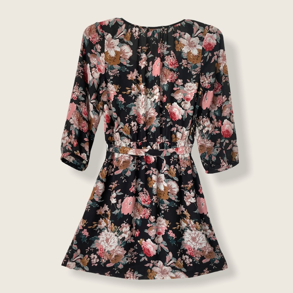 Daniel Rainn Floral Dress with Pockets - Picture 4 of 12